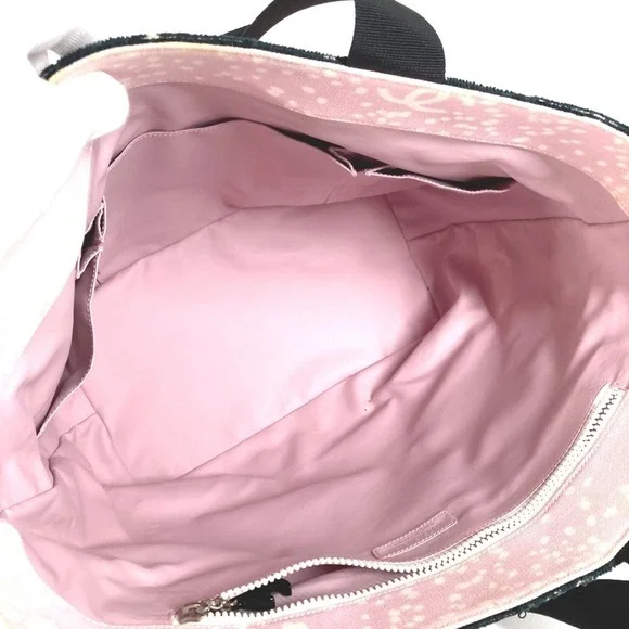 CHANEL Pink Shoulder Bag - Picture 12 of 16